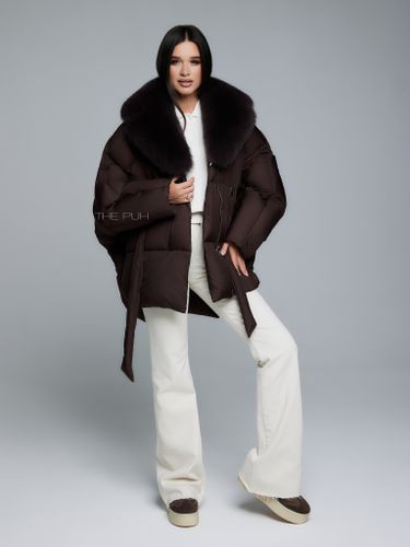 Пуховик летучая мышь шоколадного цвета с мехом