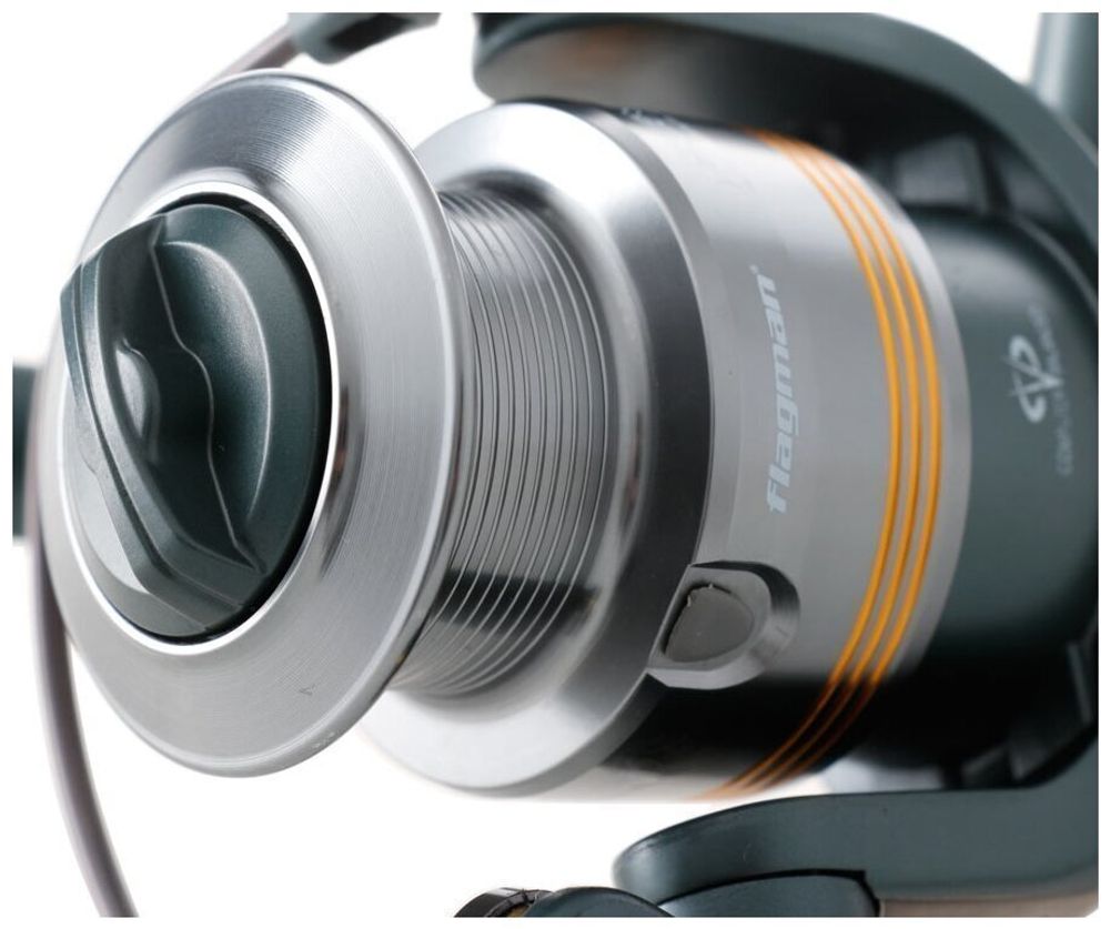 FLAGMAN Катушка спиннинговая Sensor 2000 2+1ш.п.