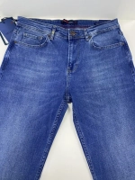 Джинсы мужские