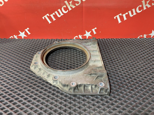 Крышка плиты двигателя 2018г.