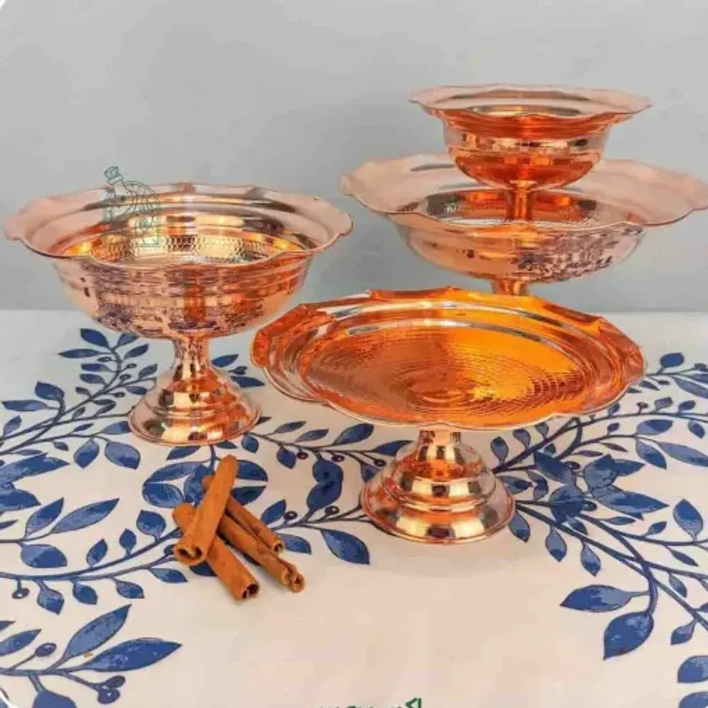 Медная сервировочная чаша на ножке Exirmes 30220268 Иран