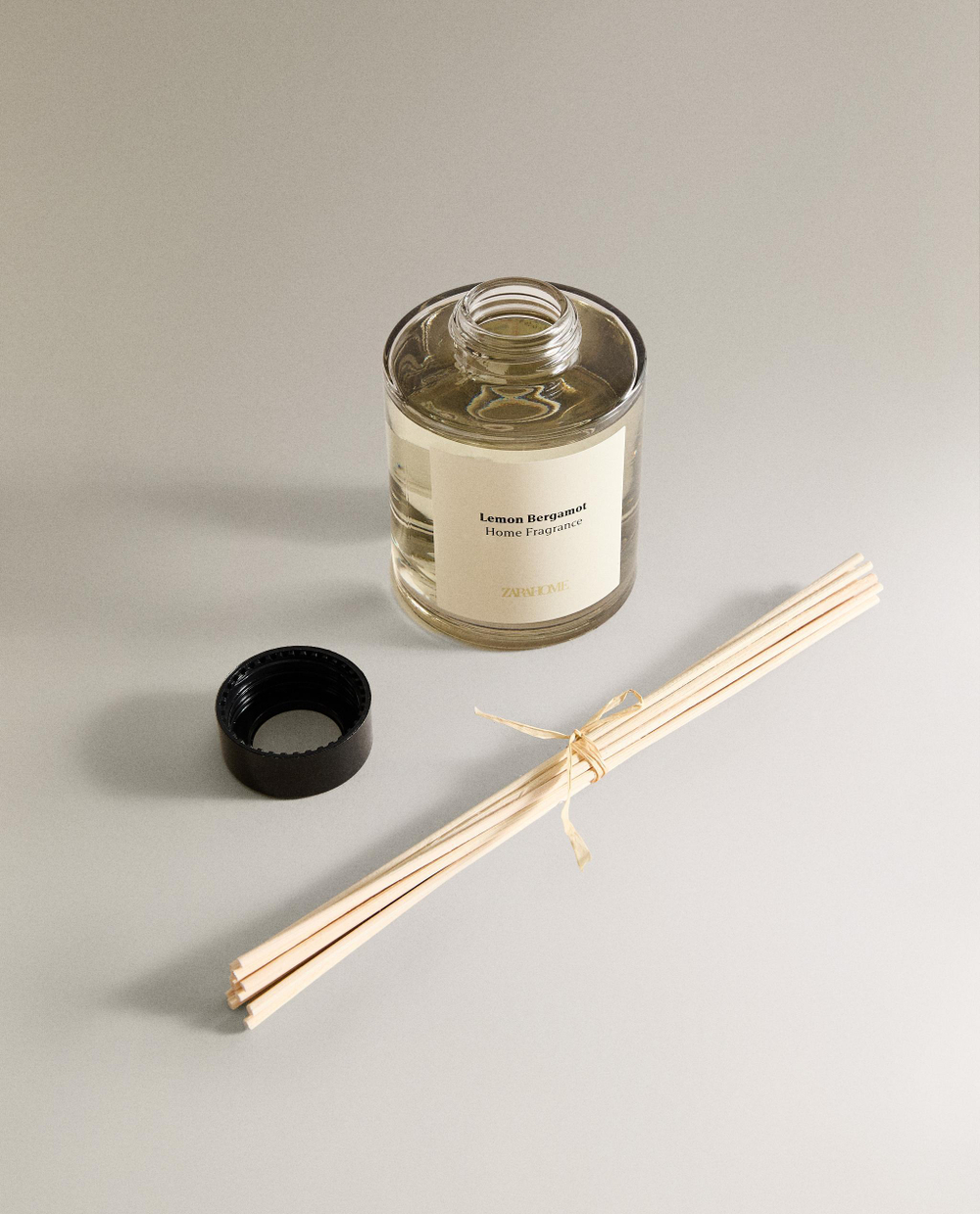 Zara Home Аромадиффузор Lemon Bergamot 200 мл, тростниковые палочки микадо, аромат свежий цитрусовый, Горчичный