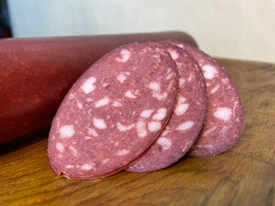 Колбаса говяжья варёно-копчёная