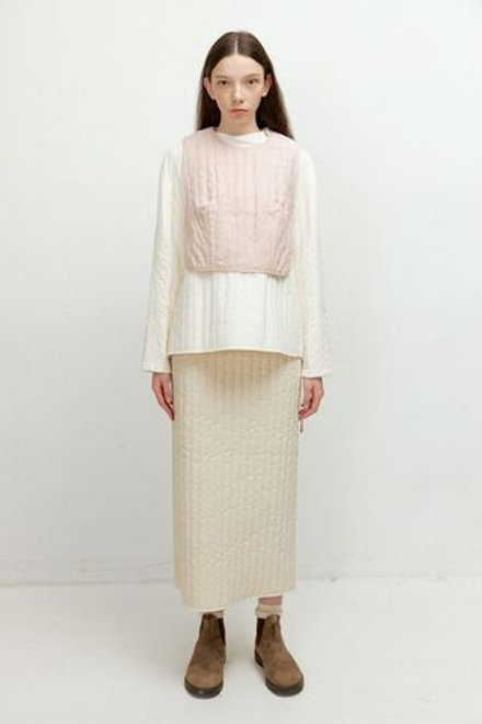 Жилет стеганый розового цвета из льна