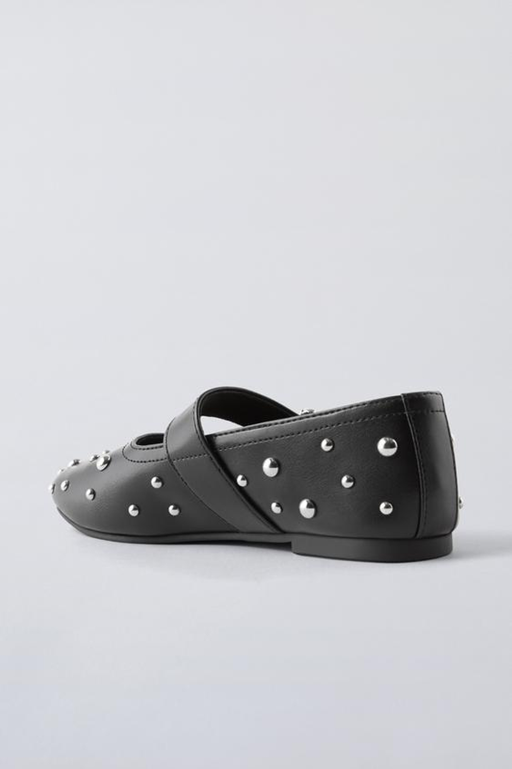 ZARA БАЛЕТКИ С ЗАКЛЕПКАМИ, ЧЕРНЫЙ