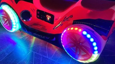 Прокатный аттракцион «Квантум» Электромобиль