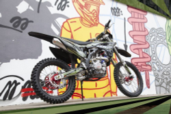 Мотоцикл кроссовый эндуро BSE Z7 2.0