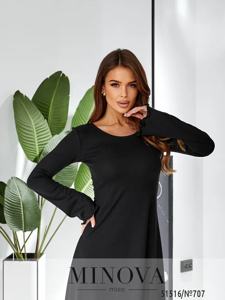 Платье 707-черный Minova