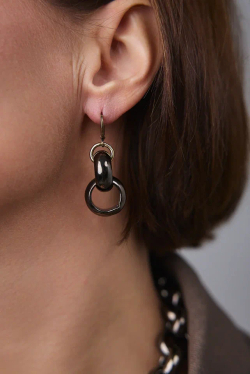 Серьги цепь ролло гигант, оттенок графит и золото