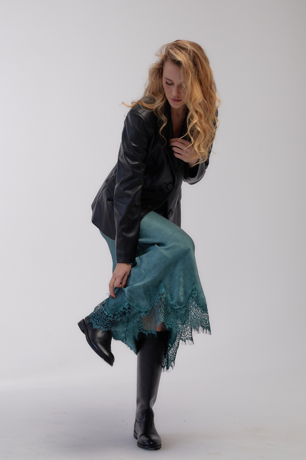 Юбка с кружевом