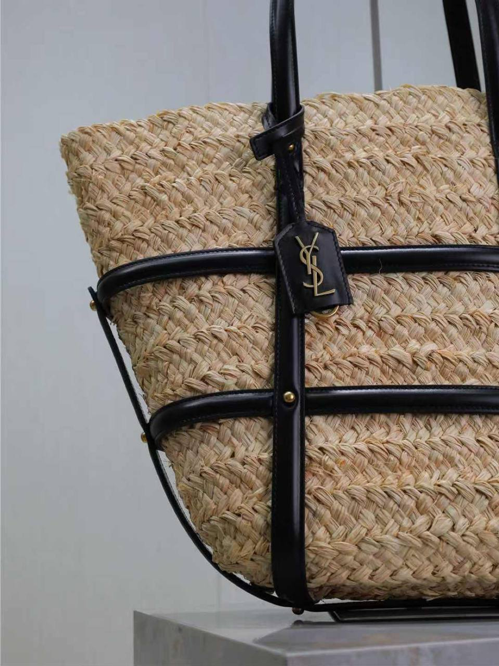 Сумка Yves Saint Laurent