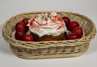 Пасхальное блюдо плетёное овальное с вкладышем для яиц и кулича, 36*25 см, высота 8 см.