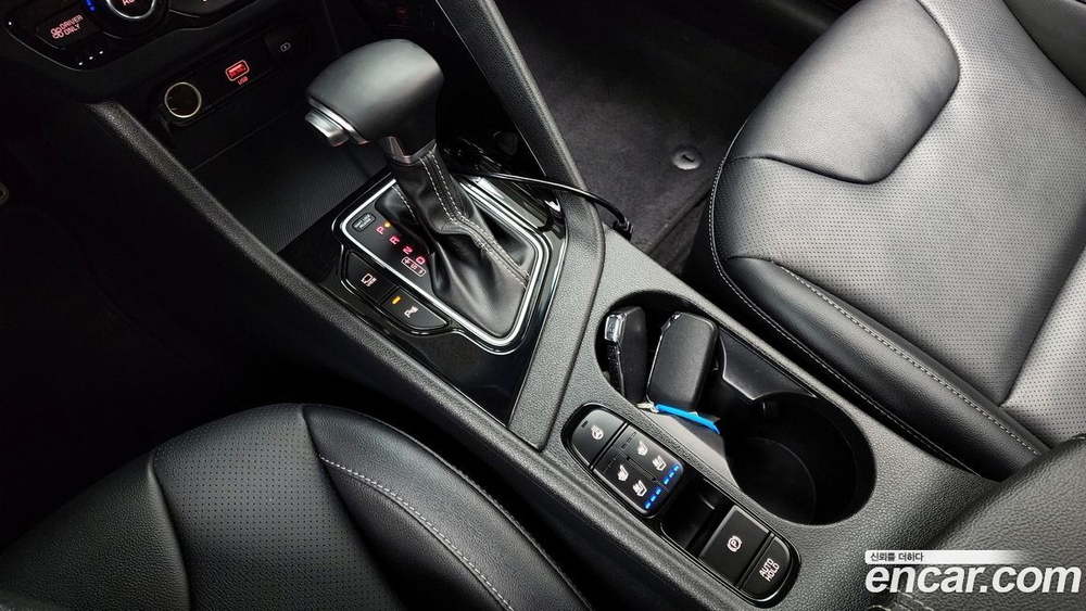 Kia The New Niro 1.6 HEV (12.2020)