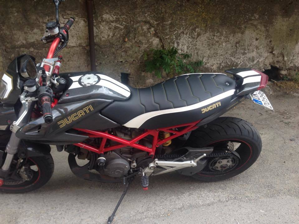 Ducati Hypermotard 796 1100 Tappezzeria Italia чехол для сиденья Комфорт