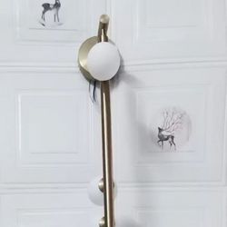 Настенный светильник GEOLINA