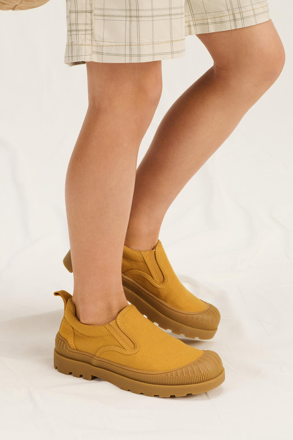 ZARA КОМБИНИРОВАННЫЕ КРОССОВКИ, ЖЕЛТЫЙ