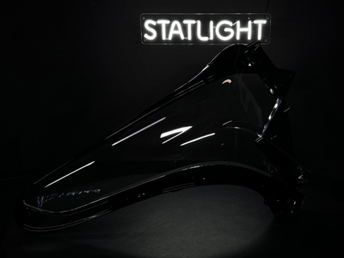 Правое стекло фары Cadillac XT5 2016-2021