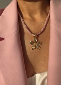 Розовый Чокер - шнур с подвеской