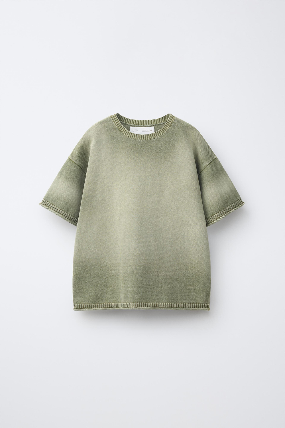 ZARA ФУТБОЛКА С ЭФФЕКТОМ ПОТЕРТОСТИ, ЗЕЛЕНОВАТЫЙ