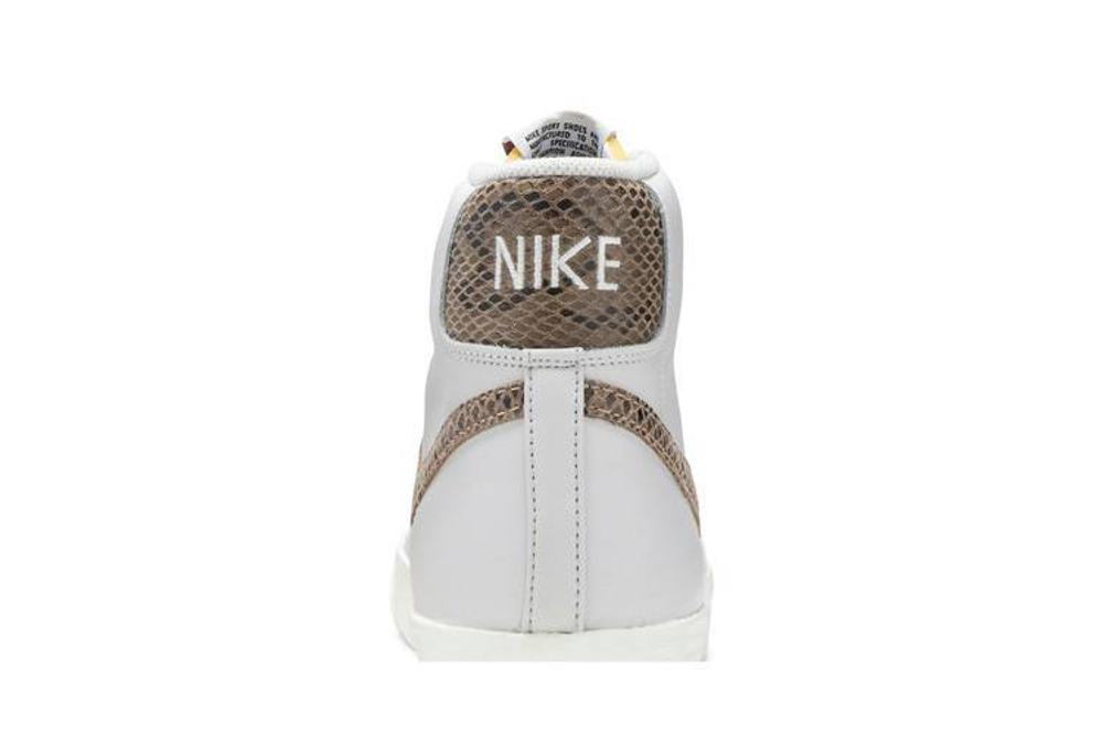 Кроссовки Nike Blazer '77