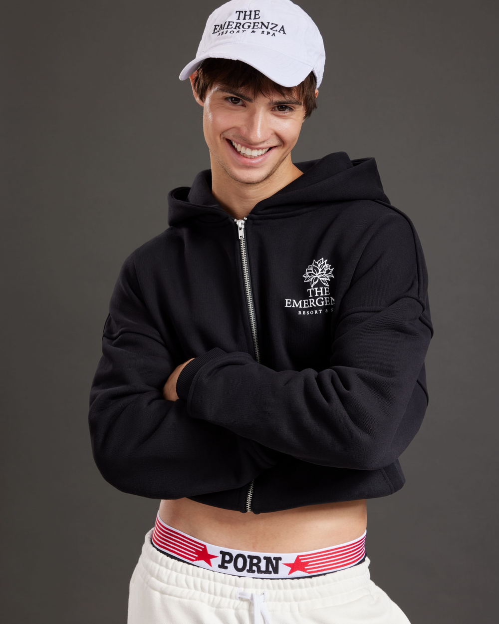 RESORT CAP