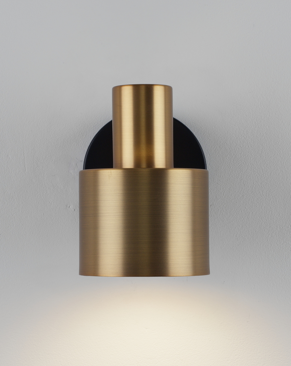 Светильник настенный Moderli V11274-1W Artis