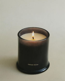 Zara Home Свеча ароматическая Cedar Wood 350 г, растительный воск, аромат древесный, Коричневый