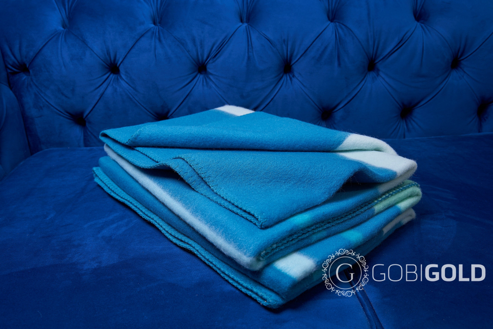 Одеяло тканое из шерсти мериноса LUX (овечья шерсть) ERDENET 150x200 см.