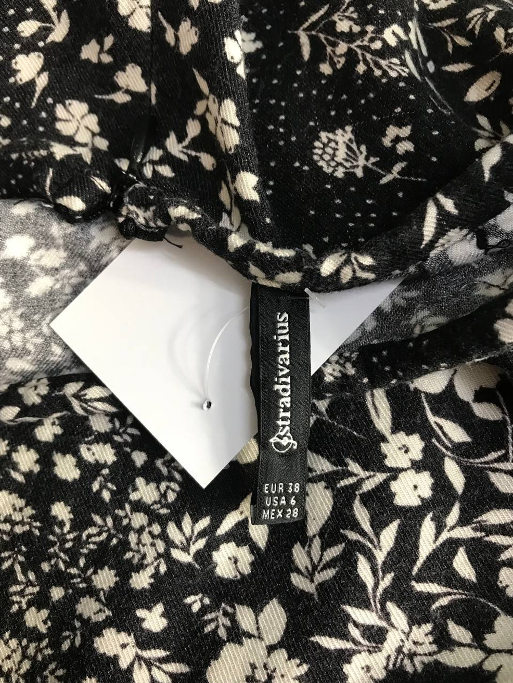 Юбка Stradivarius модная, маркировка 38 eur, визуально 44 размер