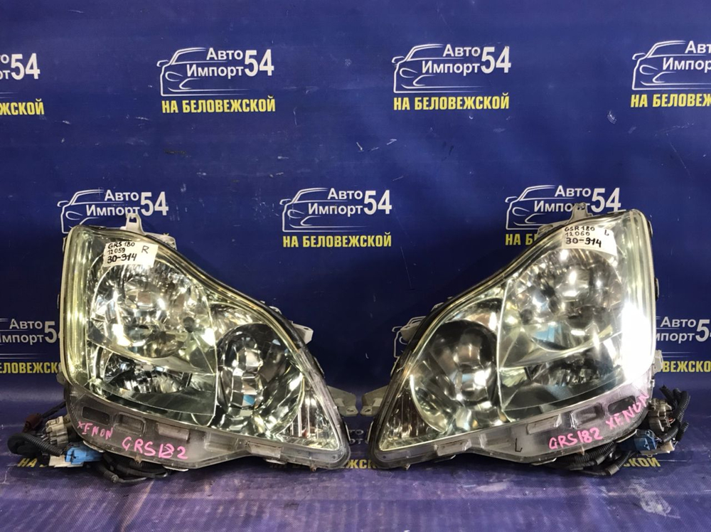 Фара передняя левая TOYOTA CROWN 2003-2008