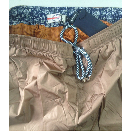 Мужские шорты пляжные коричневые  Prada Milano Classic Shorts