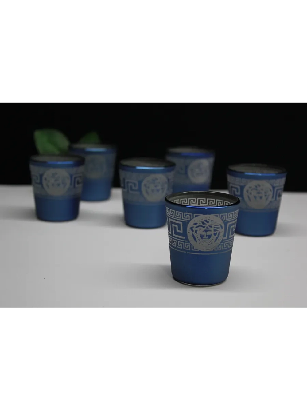 Стопка Этюд Версаче