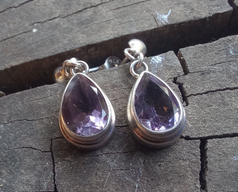 Серьги-гвоздики КАПЛЯ, серебро/аметист