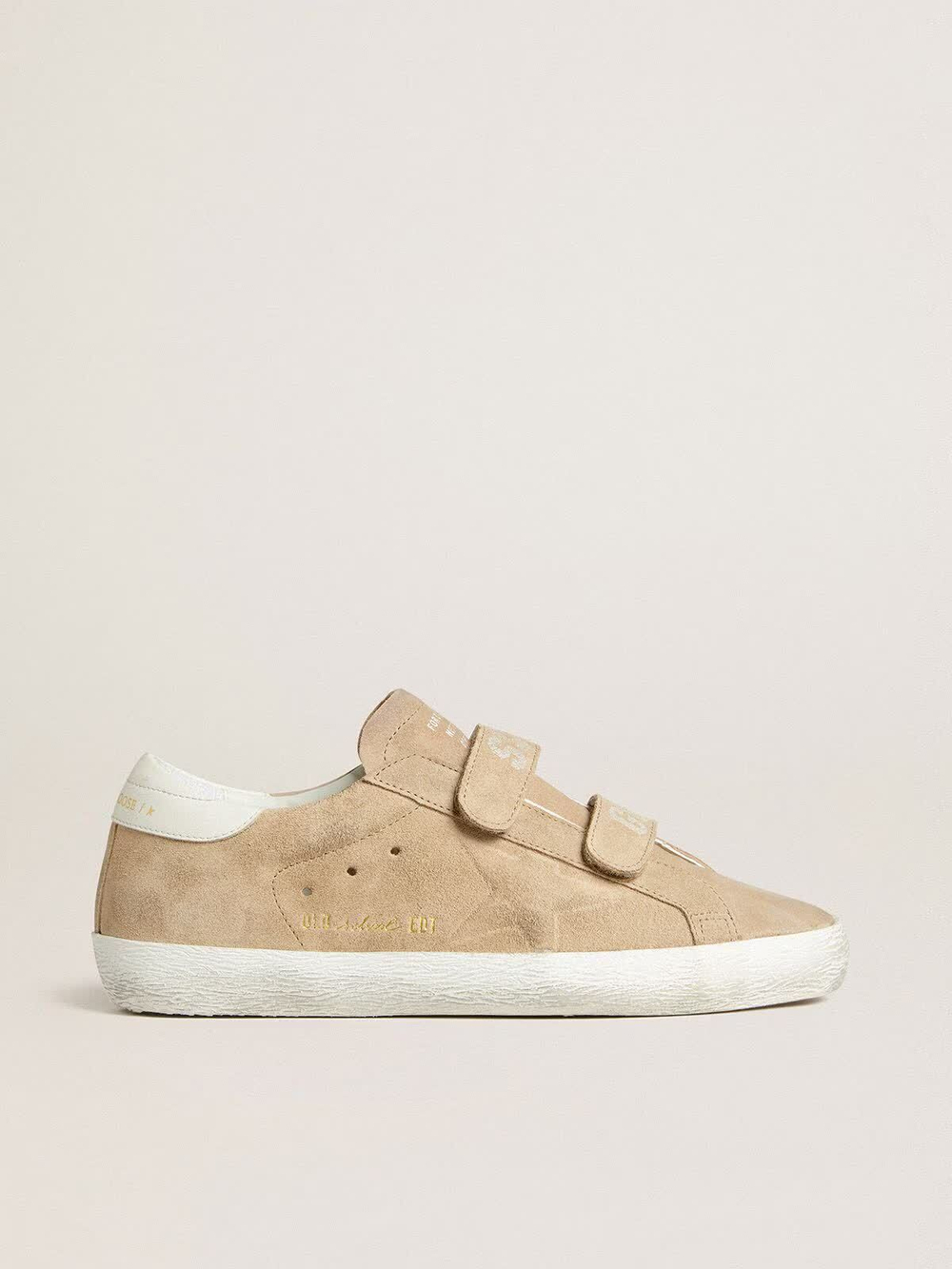 Super Star in beige suede with white leather heel tab