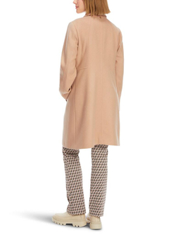 Marc-Cain-Ad_HerbstWinter-2024_612_XA-11.06-W75_3