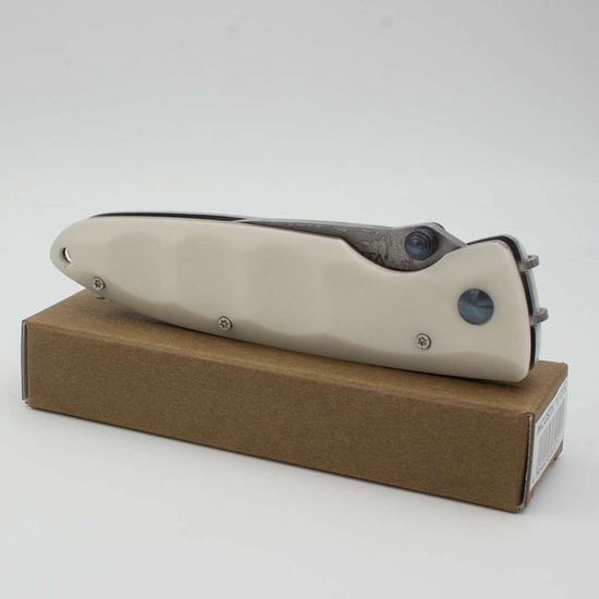 Складной нож Mcusta Damascus Classic Wave MC-0015D c клинком из стали VG-10 San Mai (Laminated Stainlesss Damascus) рукоять Corian