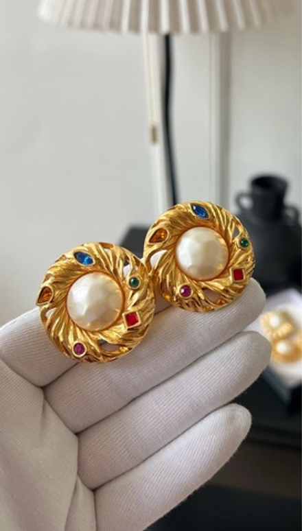 Клипсы Yves Saint Laurent