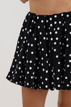 Юбка баллон в горох черного цвета