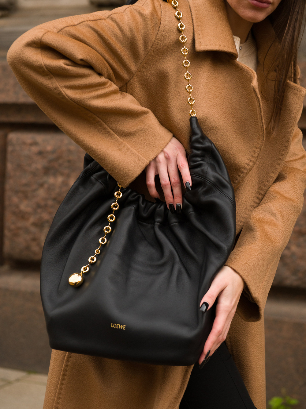 Loewe Medium Squeeze Bag
