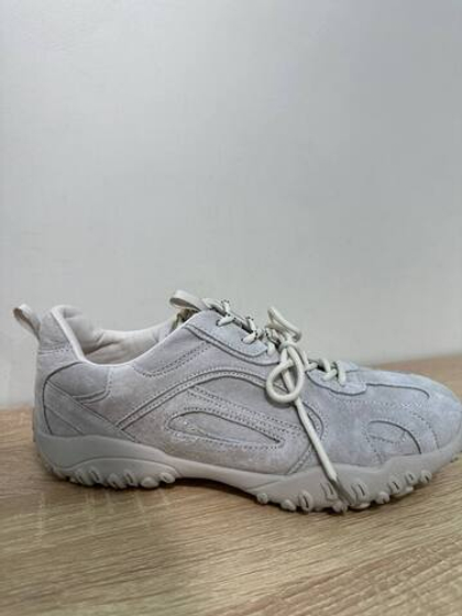 Кроссовки из натуральной замши