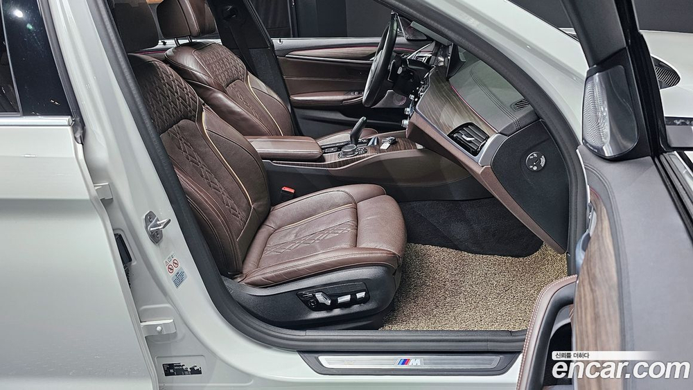 BMW 5 Series (G30) 530i M Sports Plus (12.2019)