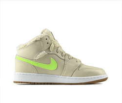 Nike Air Jordan 1 Mid GS Fleece "Pearl White"
