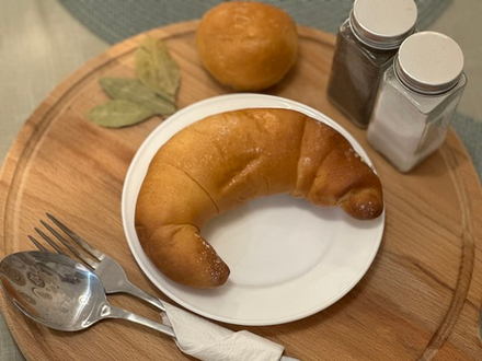 Булочка с повидлом