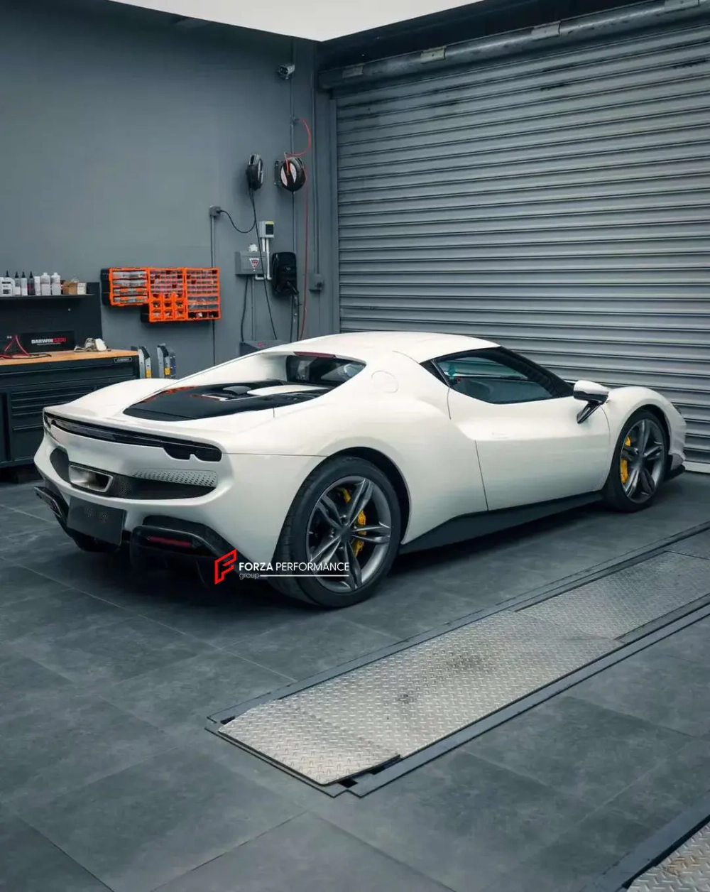 Карбоновый диффузор для Ferrari 296 GTB Феррари