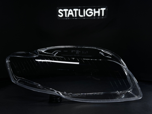 Правое стекло фары AUDI A4 B7 2004-2009