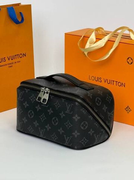Несессер Louis Vuitton