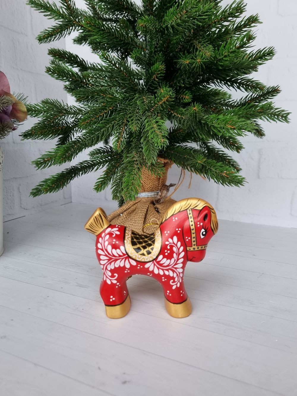 Конь-Огонь ёлочная игрушка из фарфора