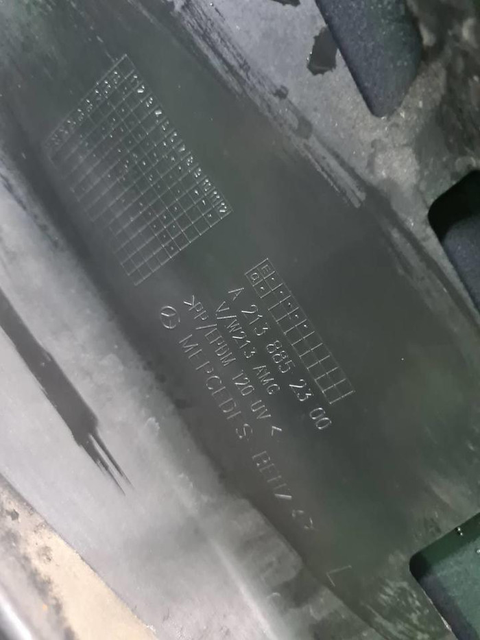 Бампер передний Mercedes E W213 16-21 AMG В сборе