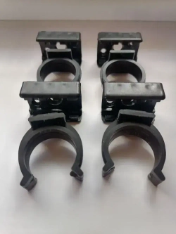 Клипса для кухонного цоколя (4 шт).