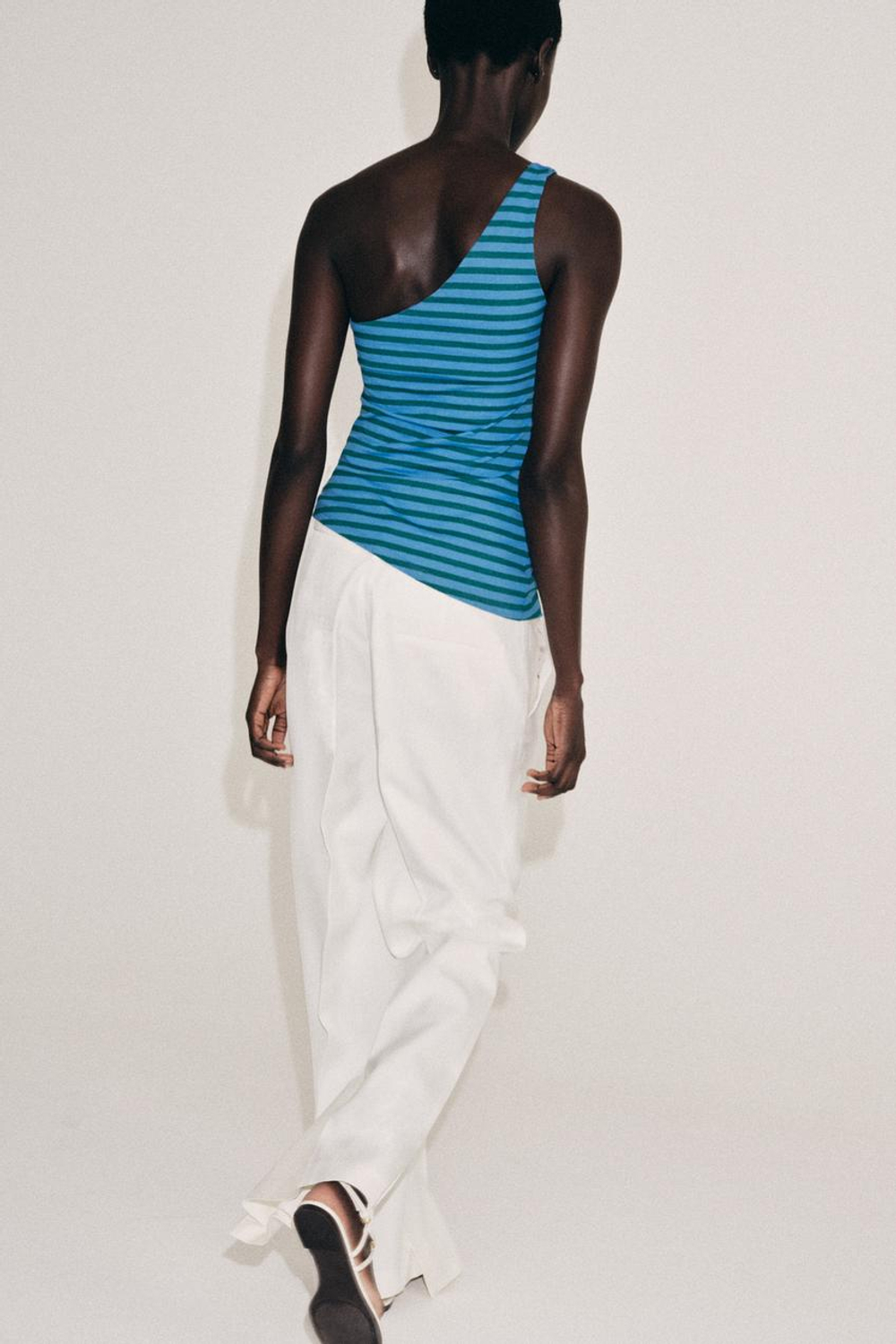 ZARA ТОП В ПОЛОСКУ АСИММЕТРИЧНОГО КРОЯ, РАЗНОЦВЕТНЫЙ